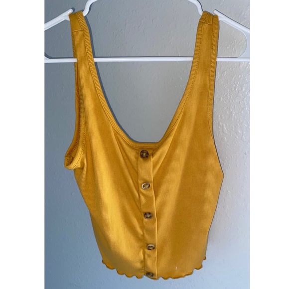 Marshalls Tops - New yellow button tank top